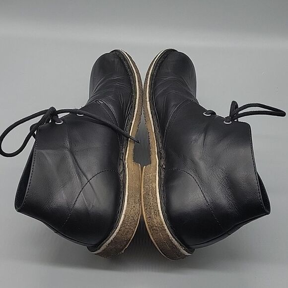 UGG 3275 Leighton Chukka Black Leather Ankle Winter Mens Boots Size 8.5 - Picture 5 of 10